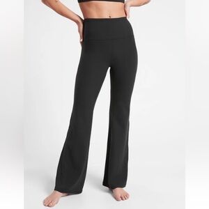 Athleta Elation High Rise Flare Pant Black Active Athleisure Casual Women’s XS
